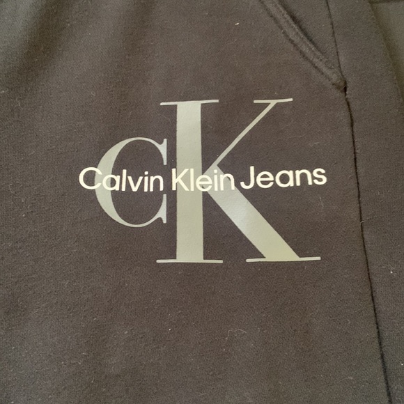 Calvin Klein Sweatpants - Picture 2 of 3